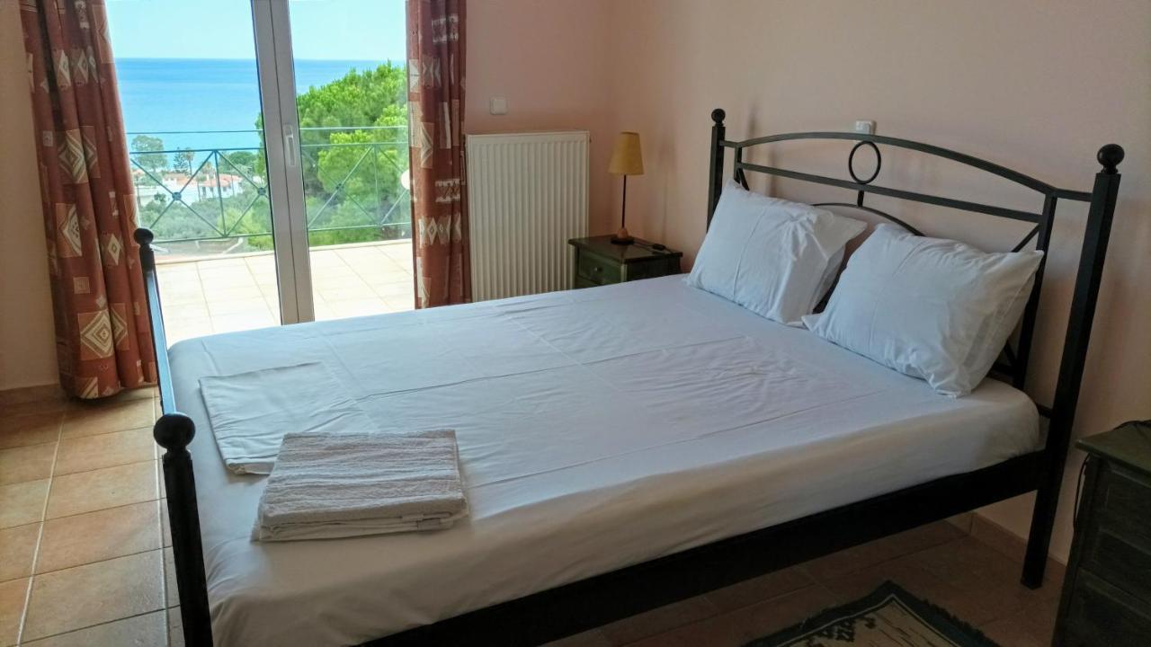 Gythio Seaside Villa Dimitrios - Panoramic View Esterno foto
